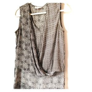 Philosophy high-low tunic. (M)